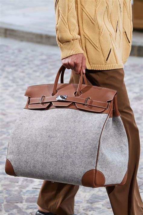 sacoche hermes homme|Hermes men's leather handbags.